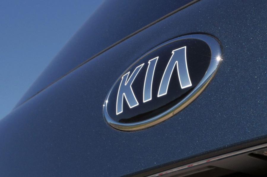  Kia Sorento 2014 года  (фото 45 из 88)